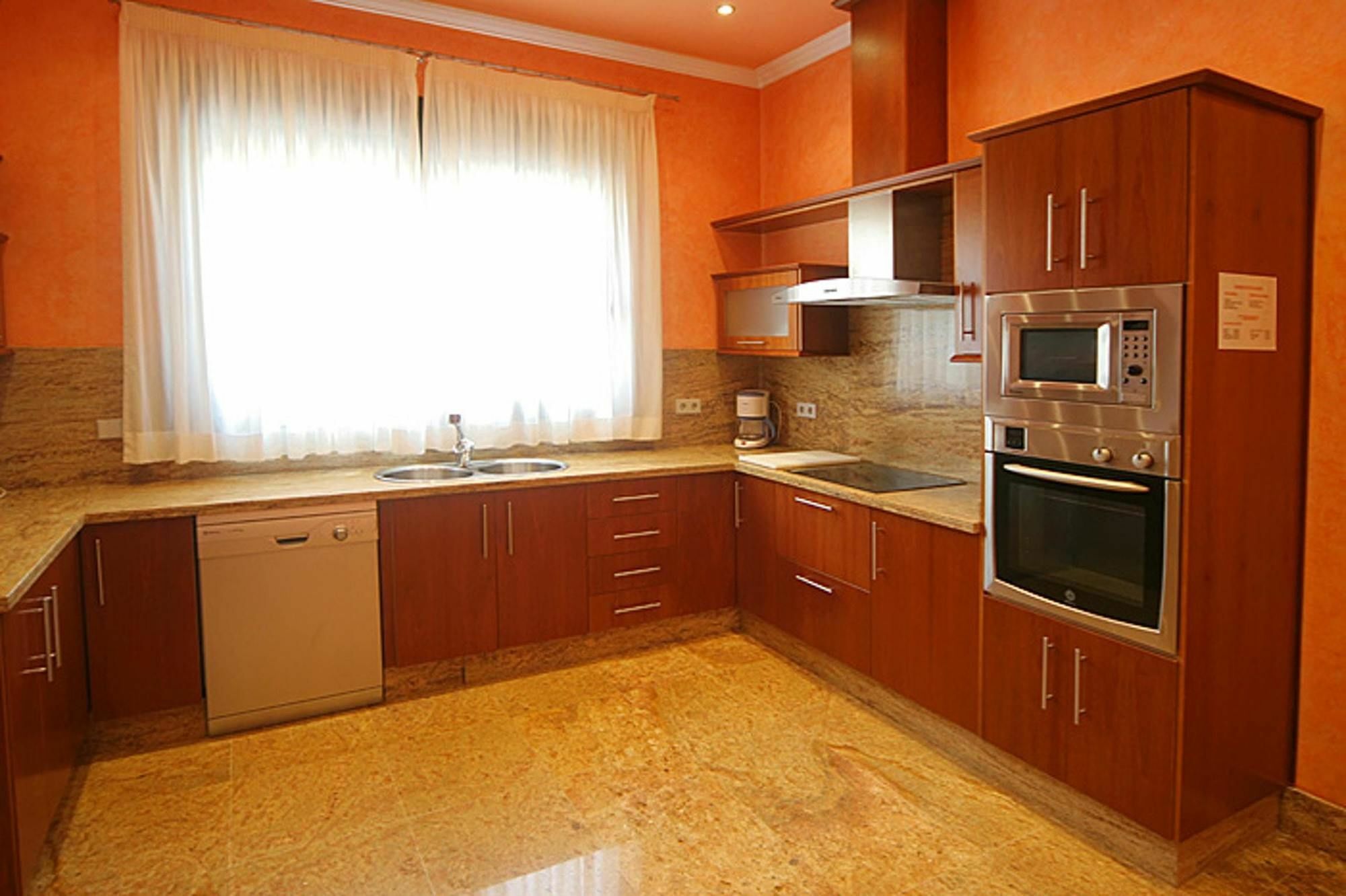 Villa With 4 Bedrooms In Las Lagunas De Mijas, With Wonderful Mountain Eksteriør bilde
